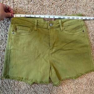 NEW Judy Blue Women's Green Denim Shorts cut off Large